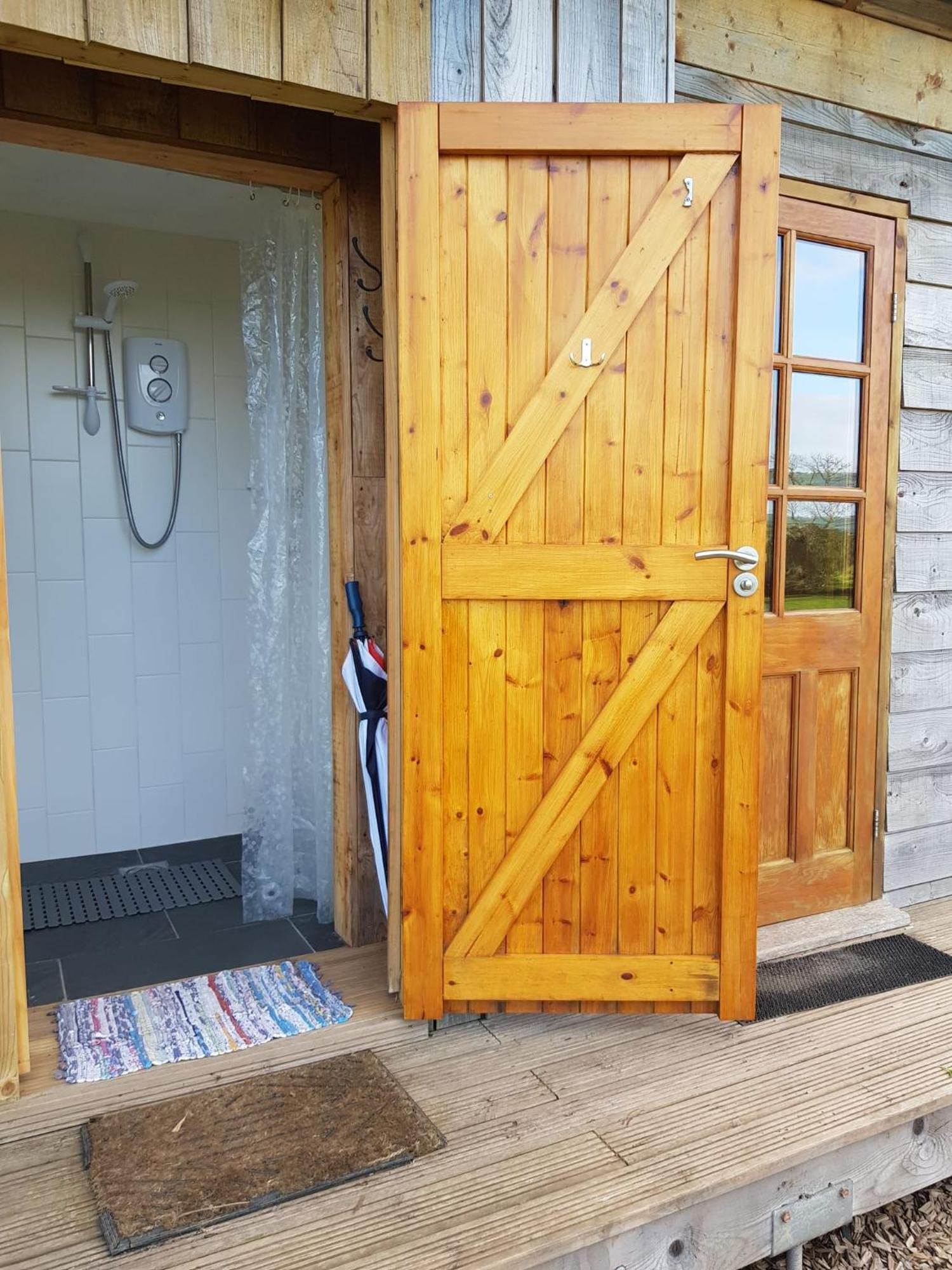 Eco Accommodation Cornflower Craven Arms Extérieur photo